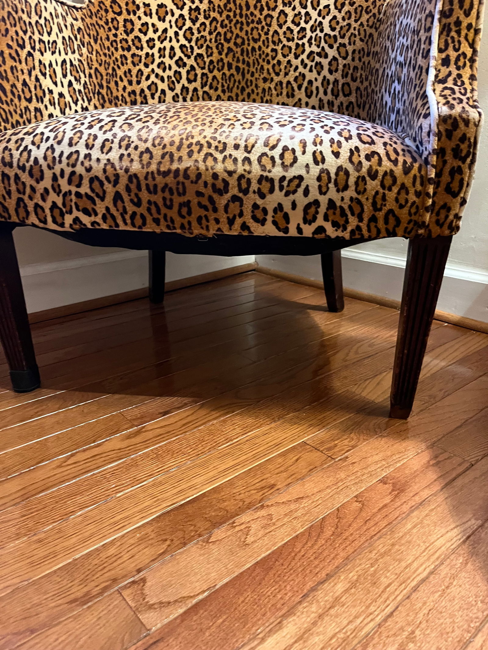 Vintage Leopard Print Armchair - 2