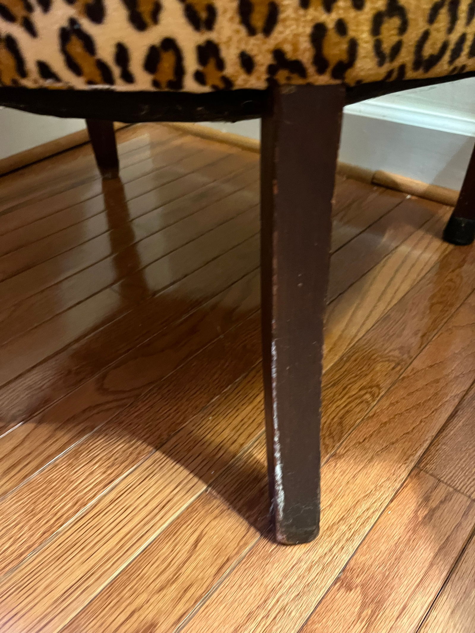 Vintage Leopard Print Armchair - 4