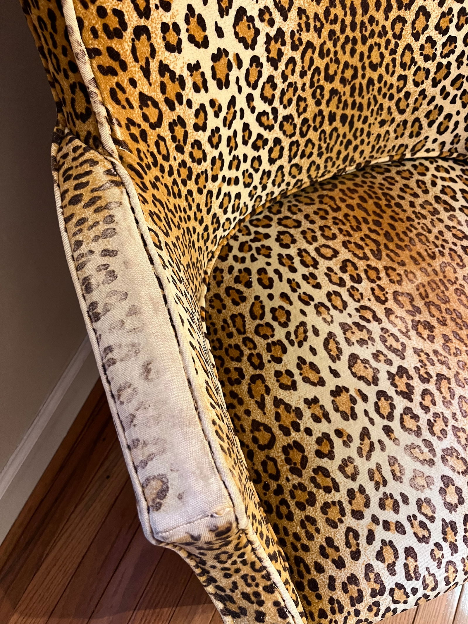 Vintage Leopard Print Armchair - 8