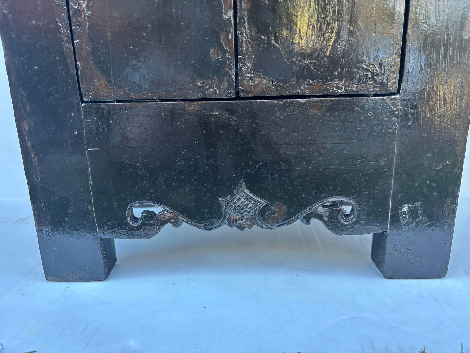 Antique 1850s Kang Cabinet Refinished in Black Lacquer, Shanxi Origin With Certificate of Antiquity - 7