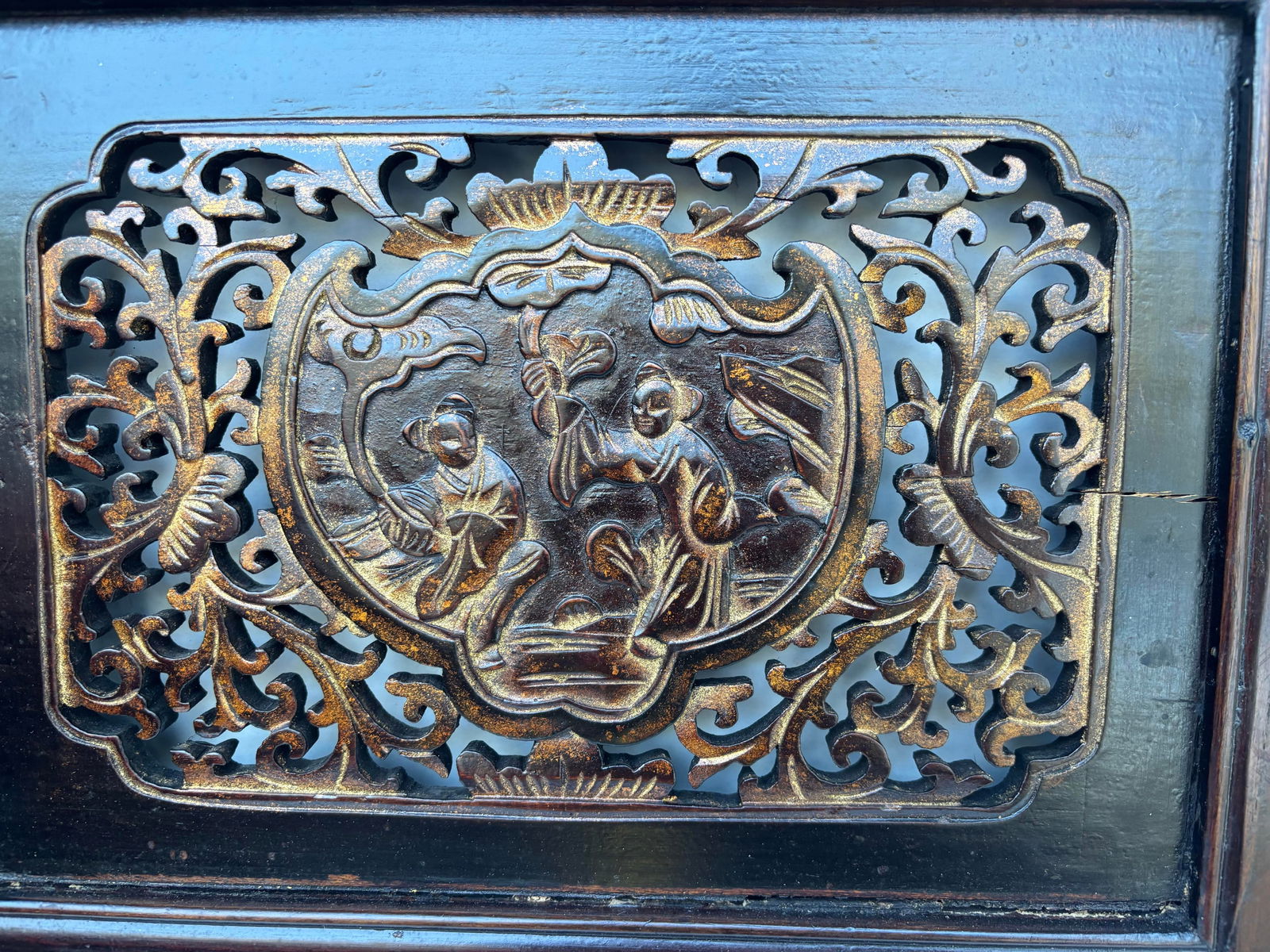 1875 Chinese Hand-Carved Wooden Wall Panels With Gold Accent and Certificate of Antiquity, Pair - 6