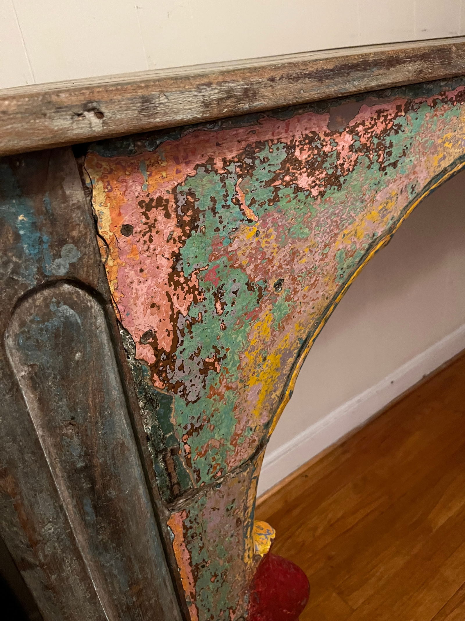1950s Colorful Vintage Indian Large Entry Table - 6