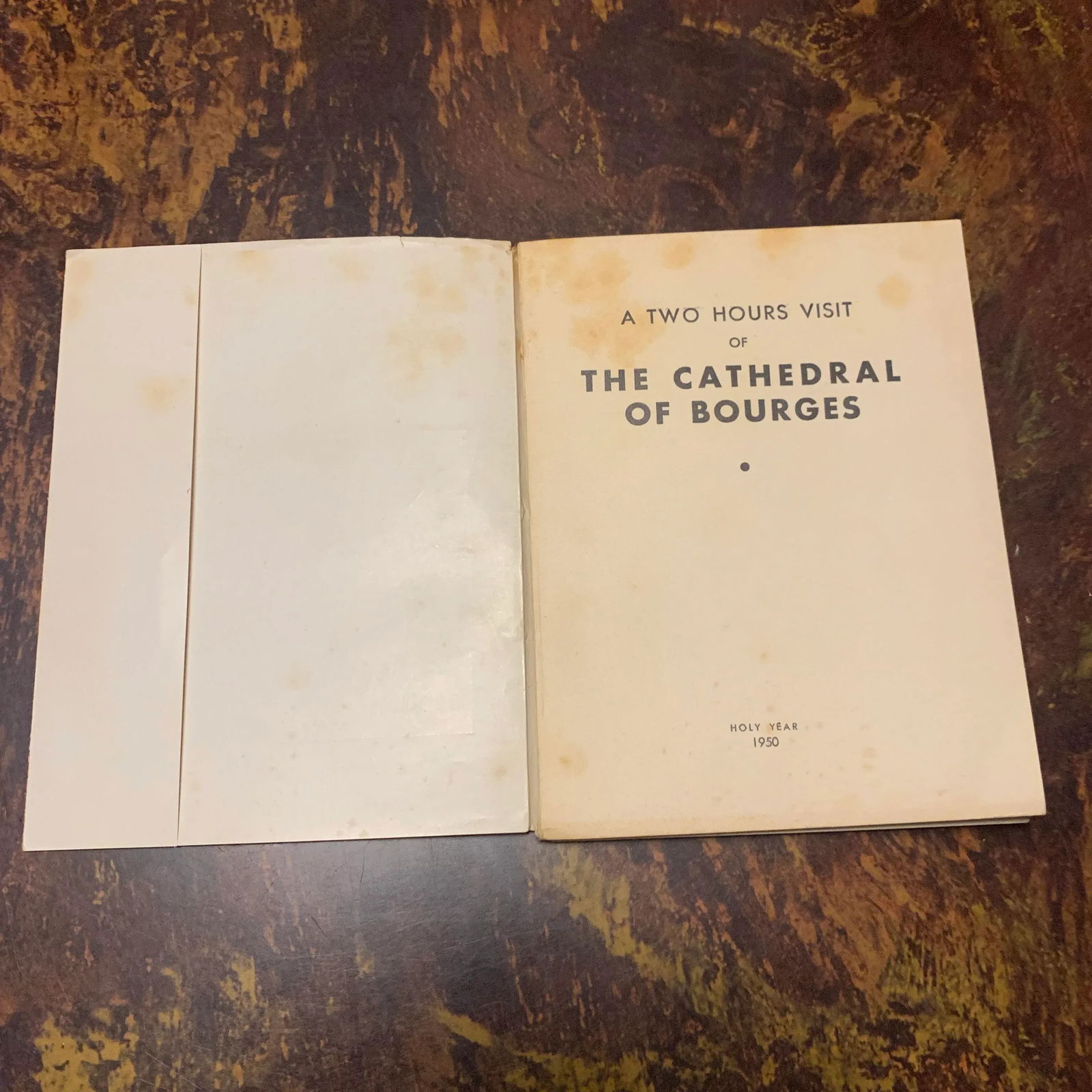 1950 Vintage "a Two Hours Visit of the Cathedral of Bourges" French Travel Book in English - 4
