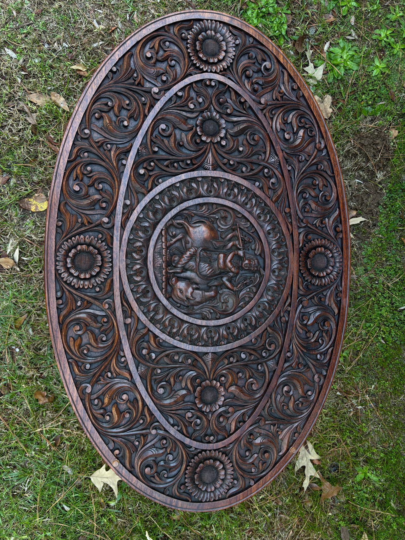 Antique Anglo-Indian Hand Carved Elephant Head Figures, Glass Top Oval Table - 5