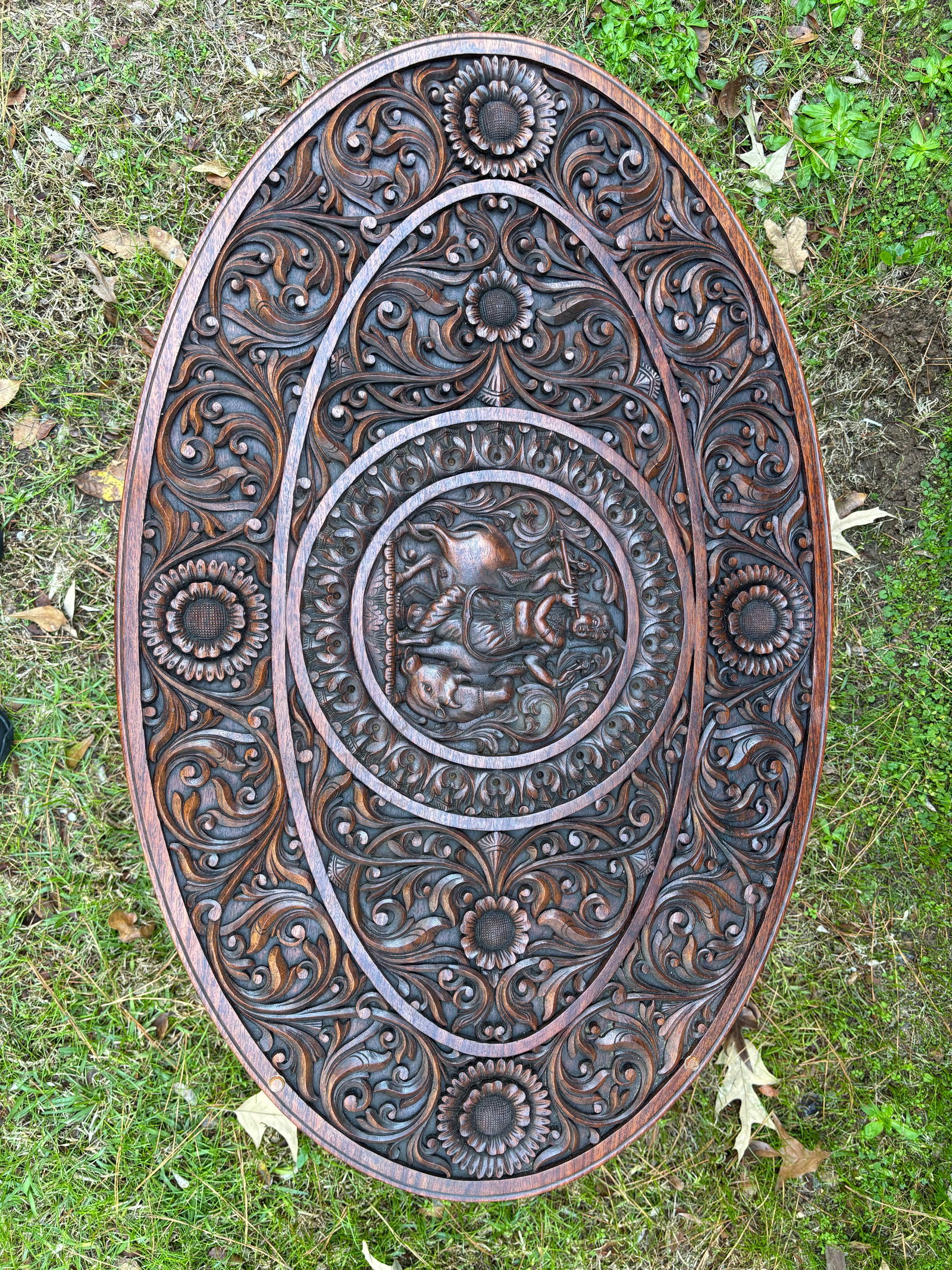 Antique Anglo-Indian Hand Carved Elephant Head Figures, Glass Top Oval Table - 6