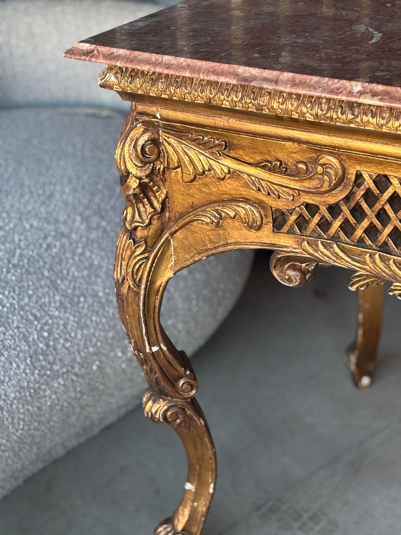 Late 19th Century Louis XIV-style Gilded Wood and Pink Marble Top Console Table - 5