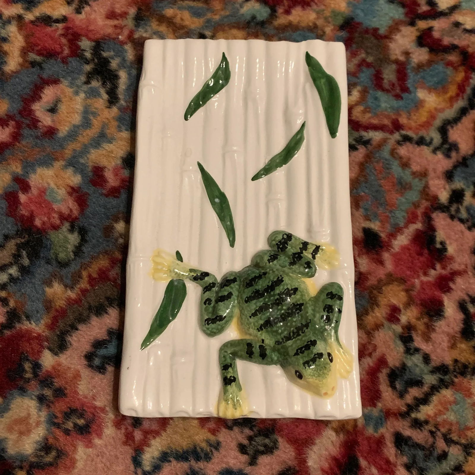 Italian Majolica Vietri Frog and Faux Bois Plate - 2