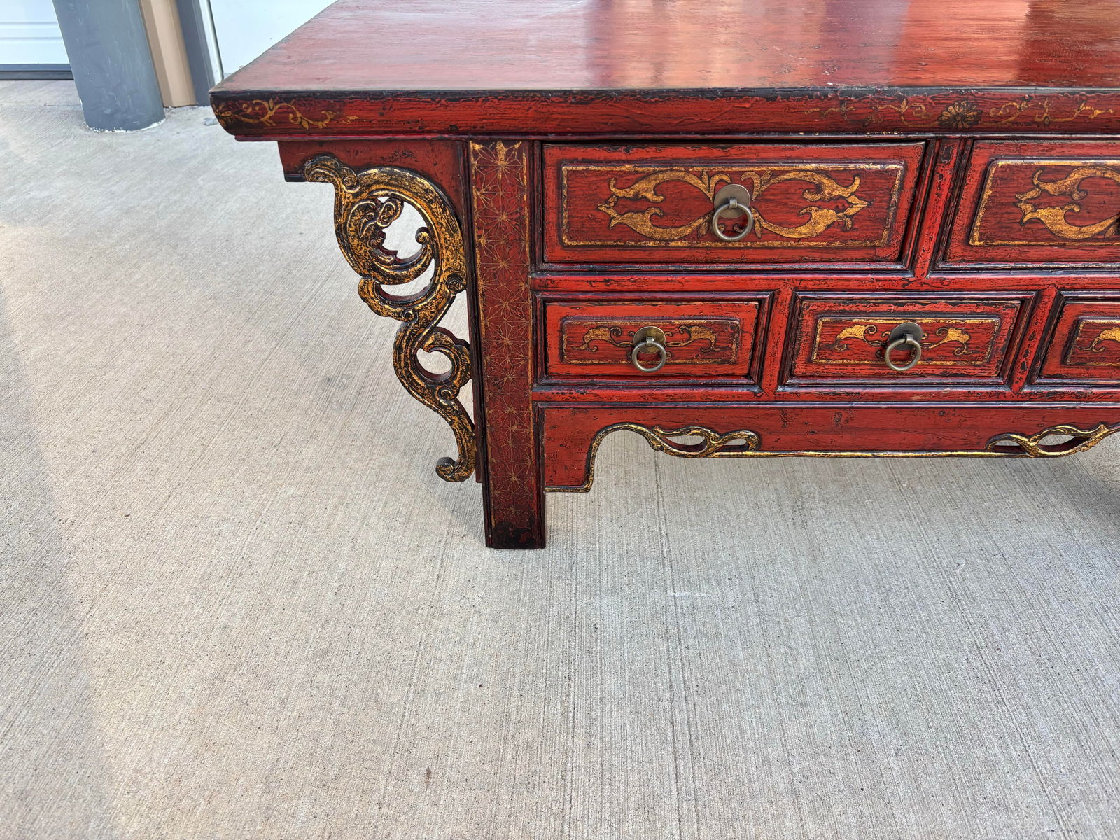 Mid 19th Century Traditional Chinese Antique Red Lacquered Wooden Table - 5