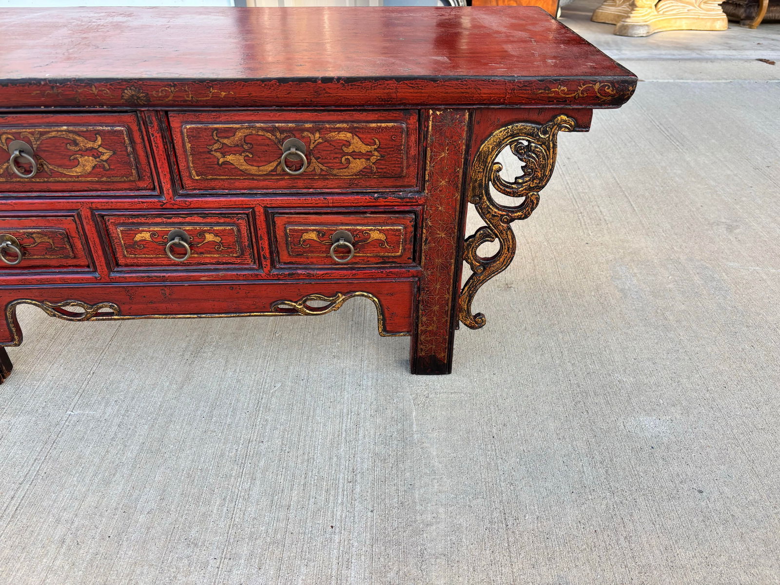 Mid 19th Century Traditional Chinese Antique Red Lacquered Wooden Table - 6