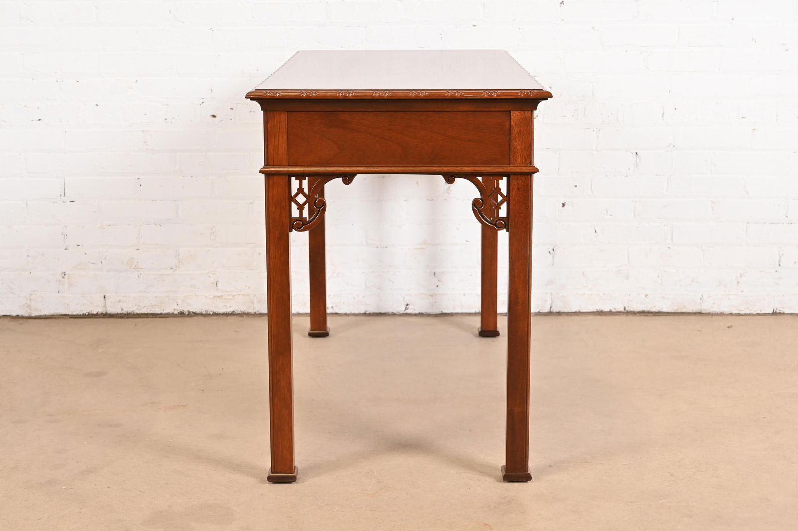 Late 20th Century Baker Furniture Historic Charleston Georgian Carved Mahogany Writing Desk or Conso - 10