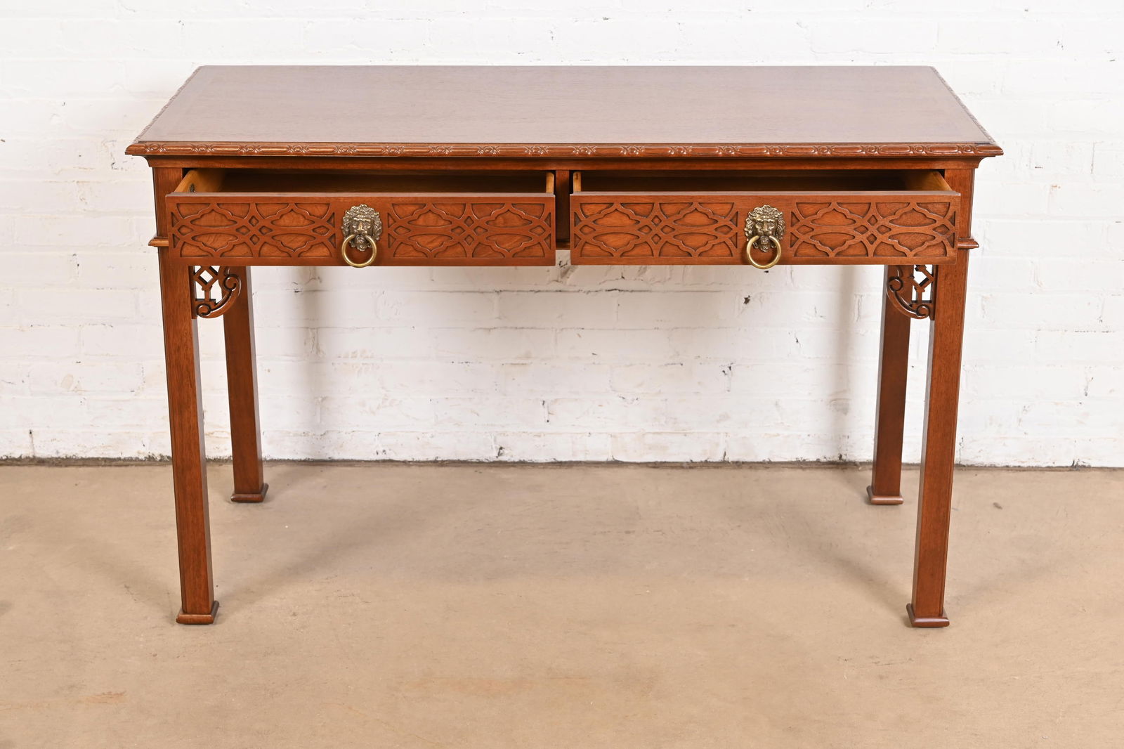 Late 20th Century Baker Furniture Historic Charleston Georgian Carved Mahogany Writing Desk or Conso - 5