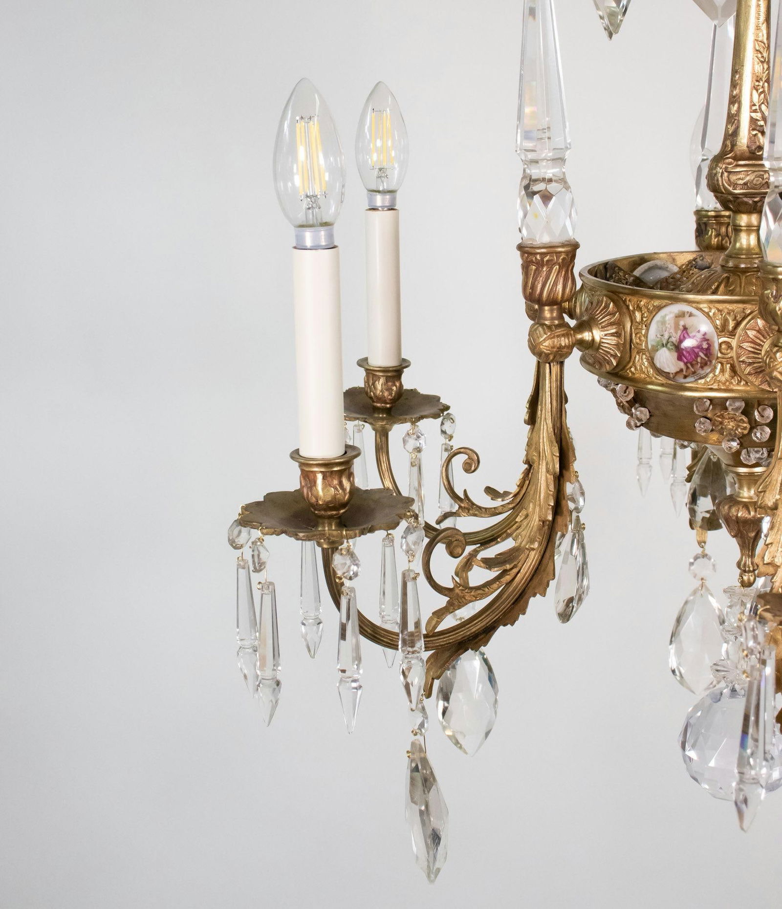 Early 20th Century French Rococo Revival Six Arm Gilt Bronze and Crystal Chandelier With Porcelain P - 8