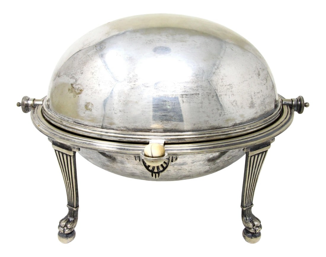 Antique English Silverplate Domed Lidded Server With Lion Paw Feet: Absolutely beautiful antique c.1870's silver plated covered serving dish by the well regarded Sheffield silver firm of John Round & Son. It has a wonderful aesthetic pattern to it, with lion paw