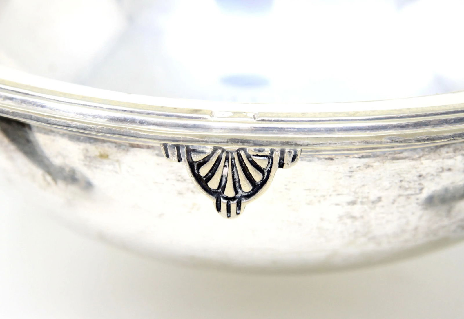 Antique English Silverplate Domed Lidded Server With Lion Paw Feet - 7