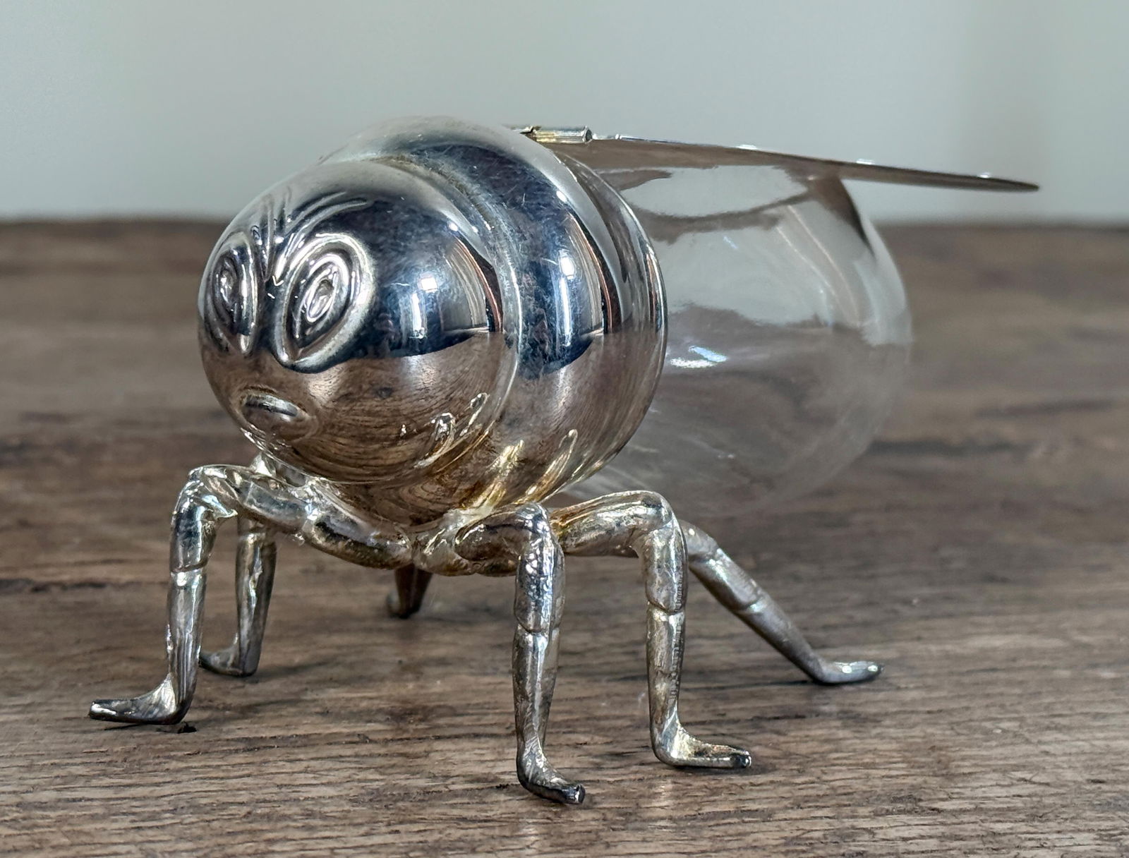 Godinger Silverplate Bee Trinket Box With Glass Body Hinged Wings - 4