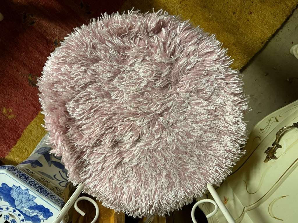 1960s Mid-Century White Iron Vanity Chair - 2