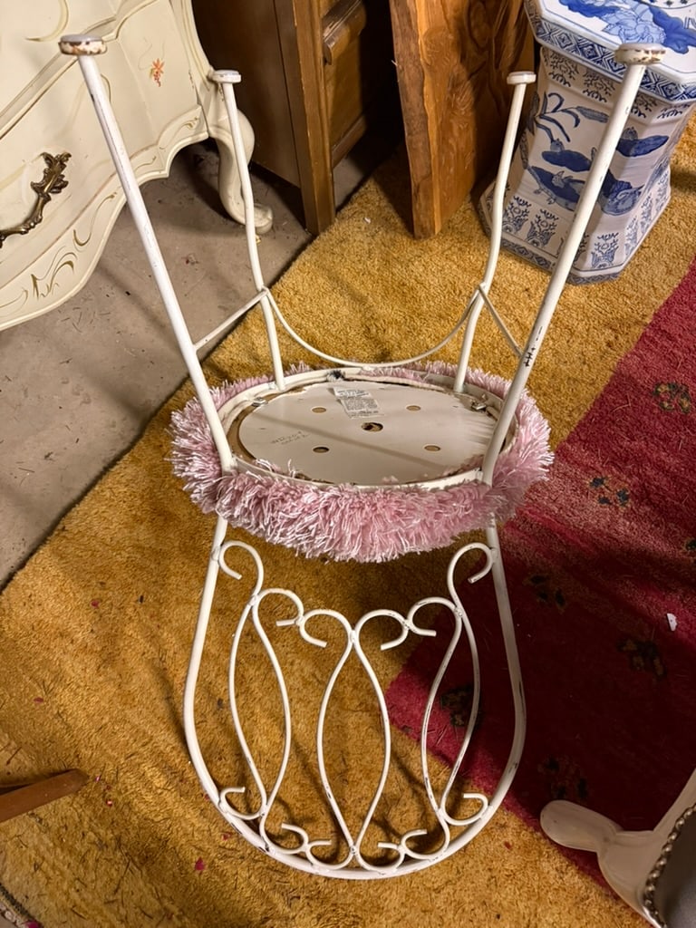 1960s Mid-Century White Iron Vanity Chair - 4
