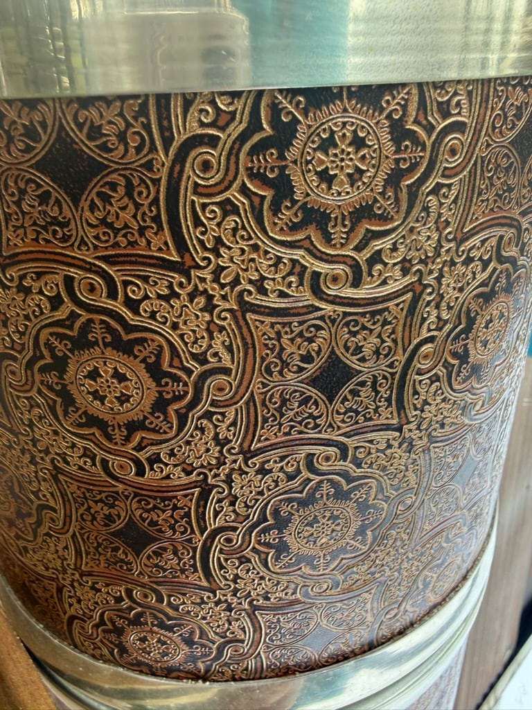 Classic 1960's Gold Embossed Ice Bucket - 7