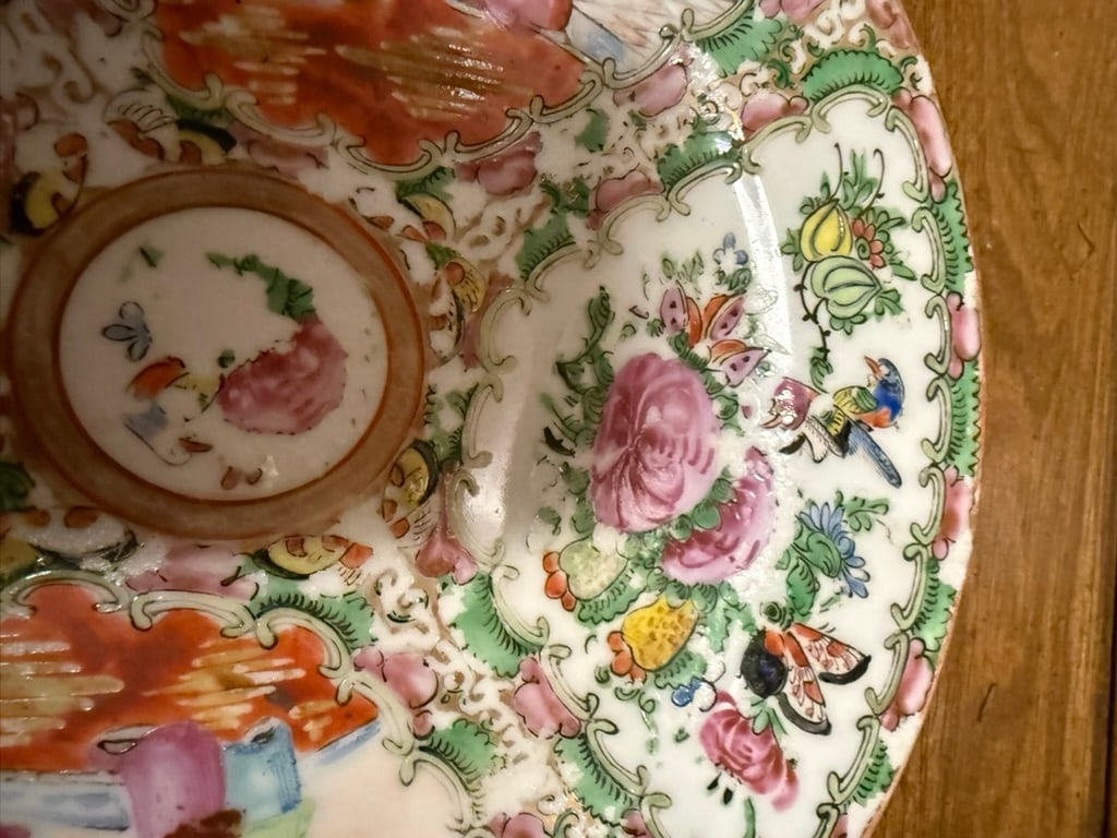 1950s Handpainted Chinese Famille Rose Plate - 5