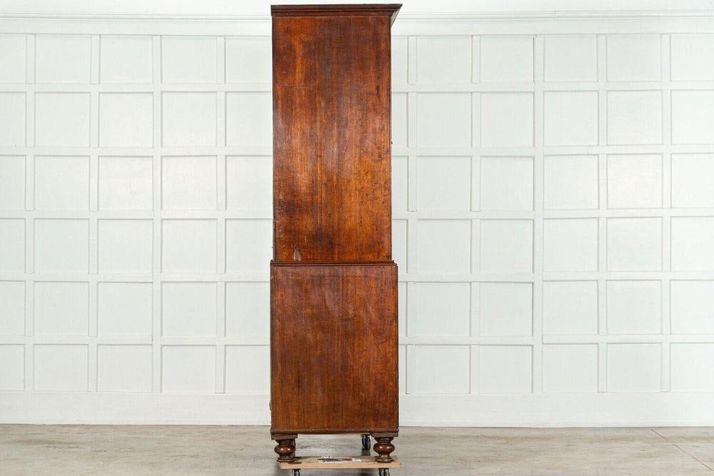 Large Georgian English Oak Linen Press Cupboard, 1820s - 6