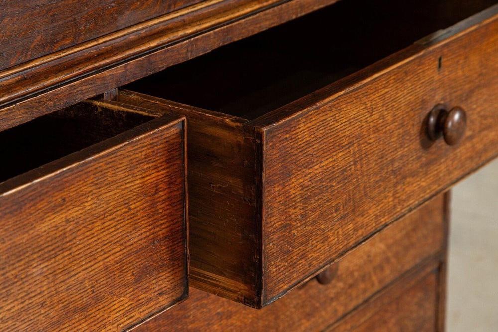 Large Georgian English Oak Linen Press Cupboard, 1820s - 9