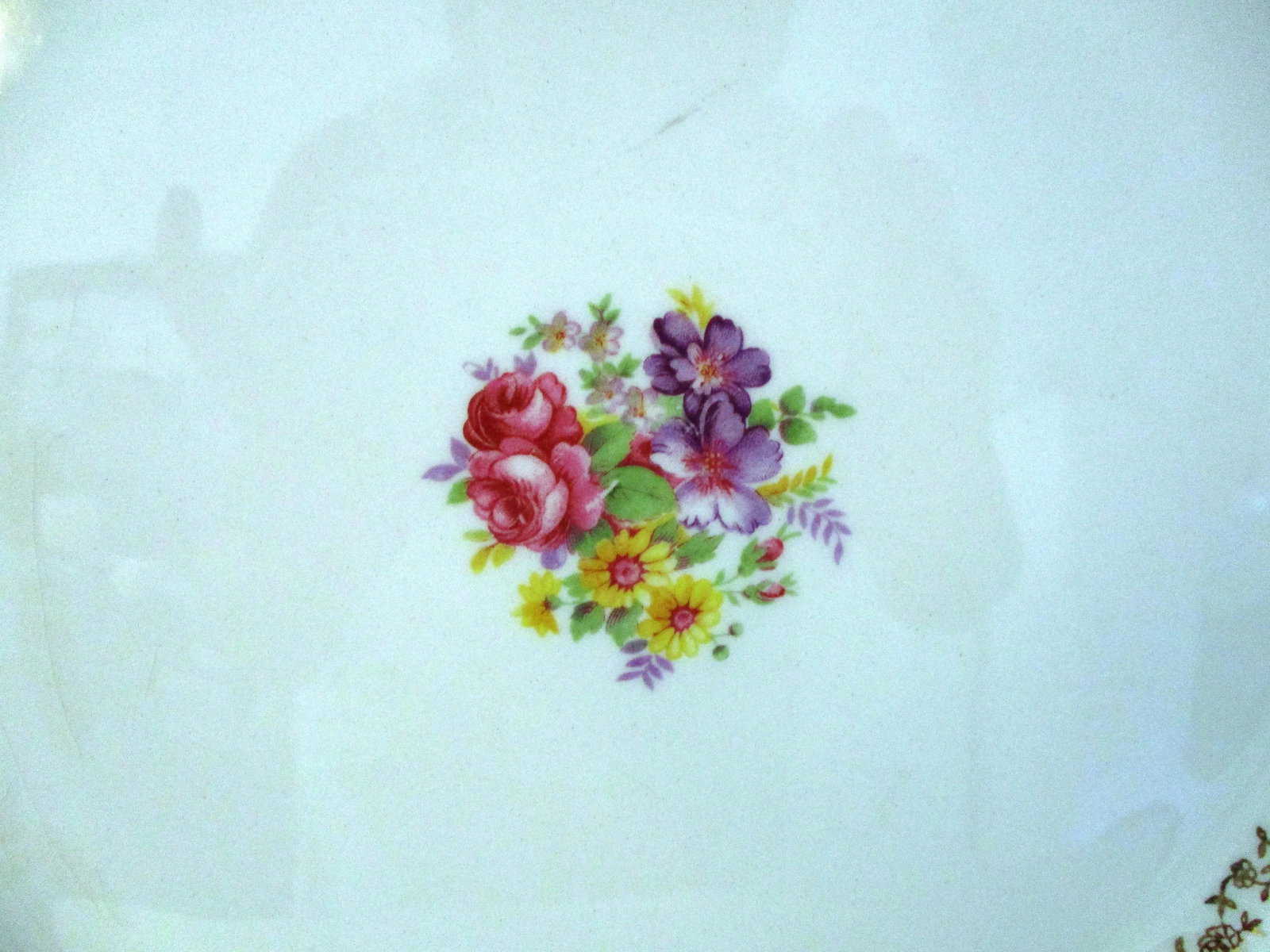 Mid-Century French Saxon Gold Lace Platter - 3