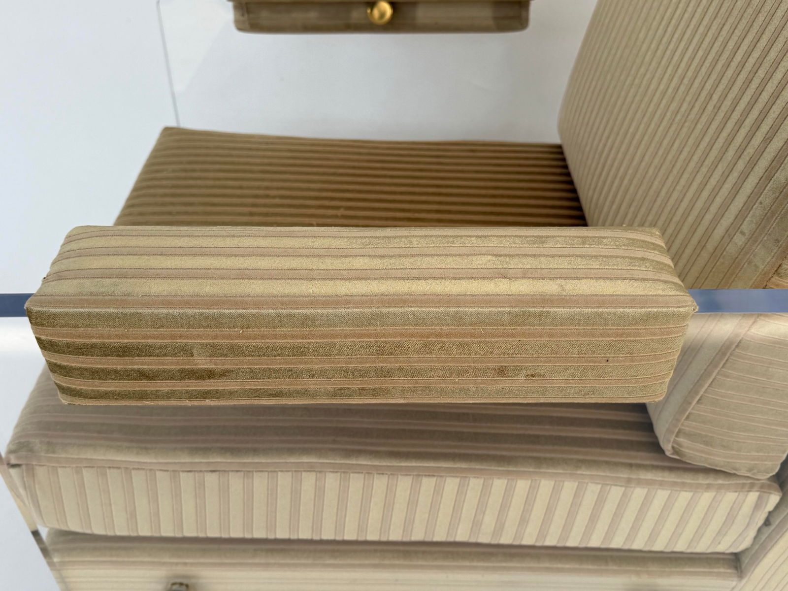 1980's Pair Lucite Armchairs - 6