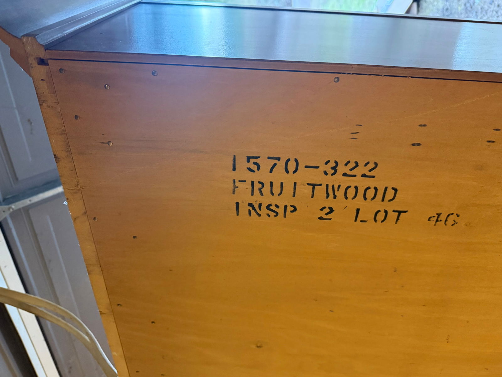 1960's China Cabinet Fruitwood Italian Neoclassical in the Style of Bernhardt - 15