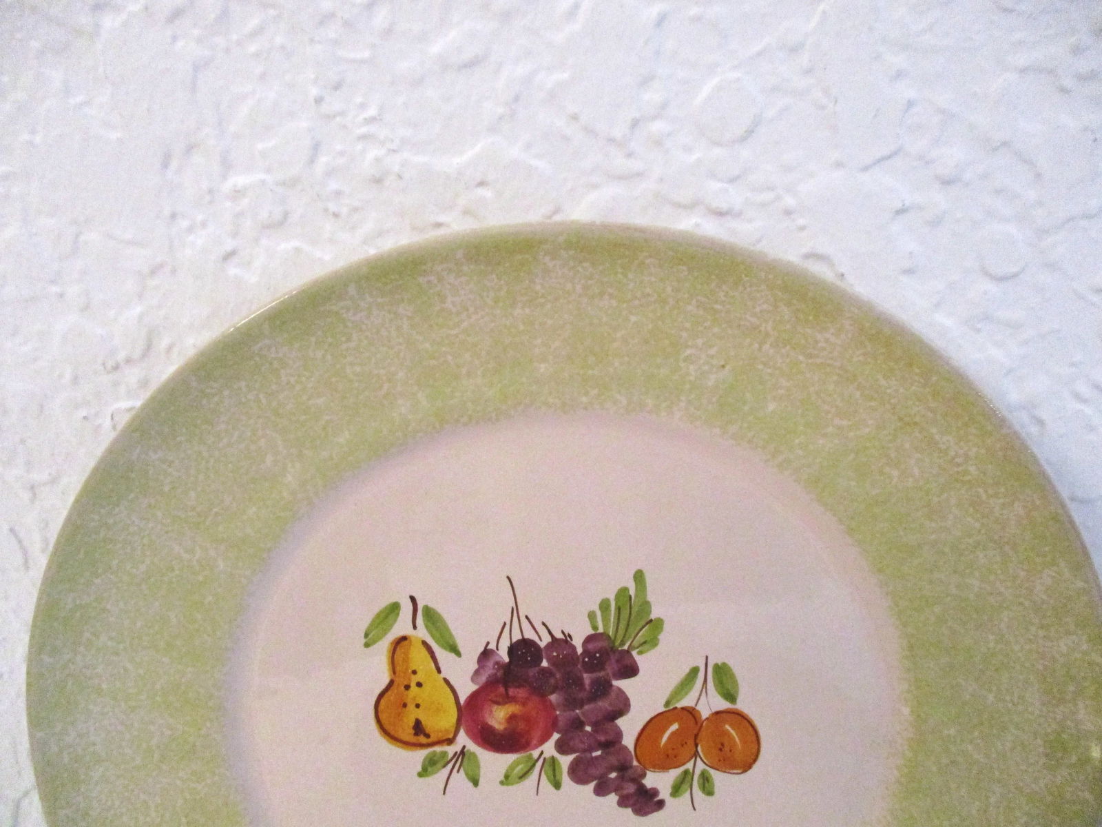 1980s Italian Hand-Painted Fruit Pottery Plates, Set of 4 - 3