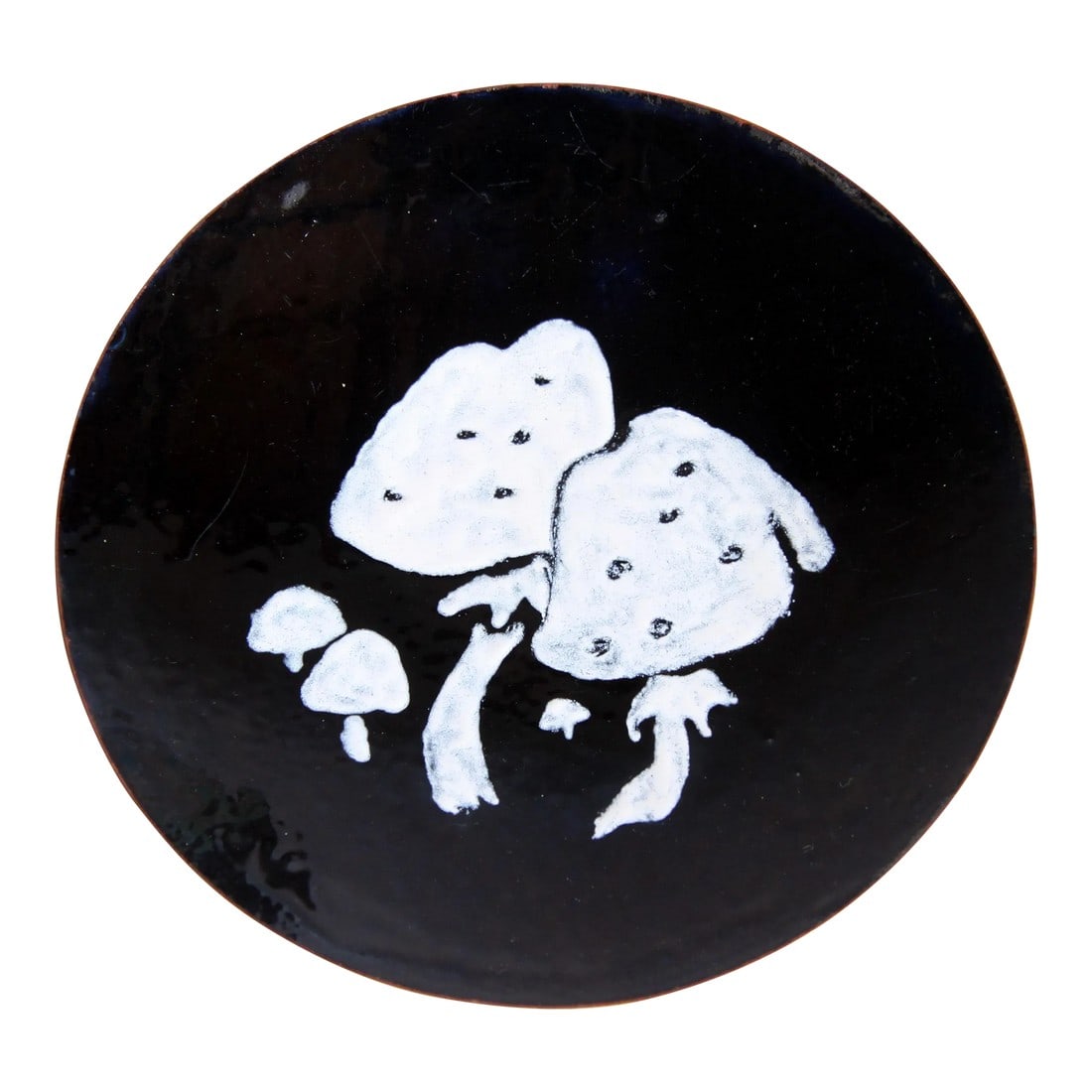 Mid Century Modern Enamel on Copper Mushroom Dish: Beautiful mid century modern black & white enamel on copper mushroom dish! It measures 7" in diameter and 1/2" tall. It was in excellent condition with no chips or cracks. Condition: Alterations: Orig