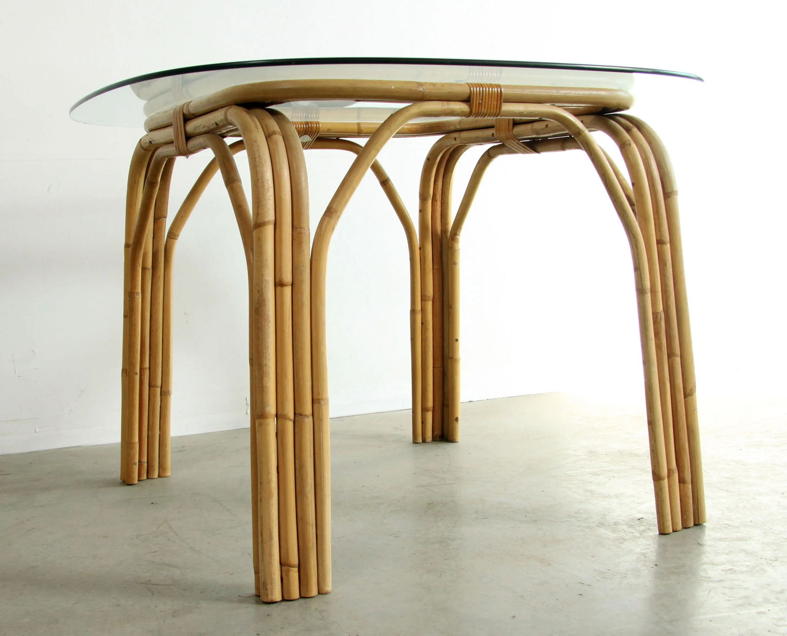 1970s Vintage Hollywood Regency Chinoiserie Bamboo Dining Table W/ Glass Top - 4