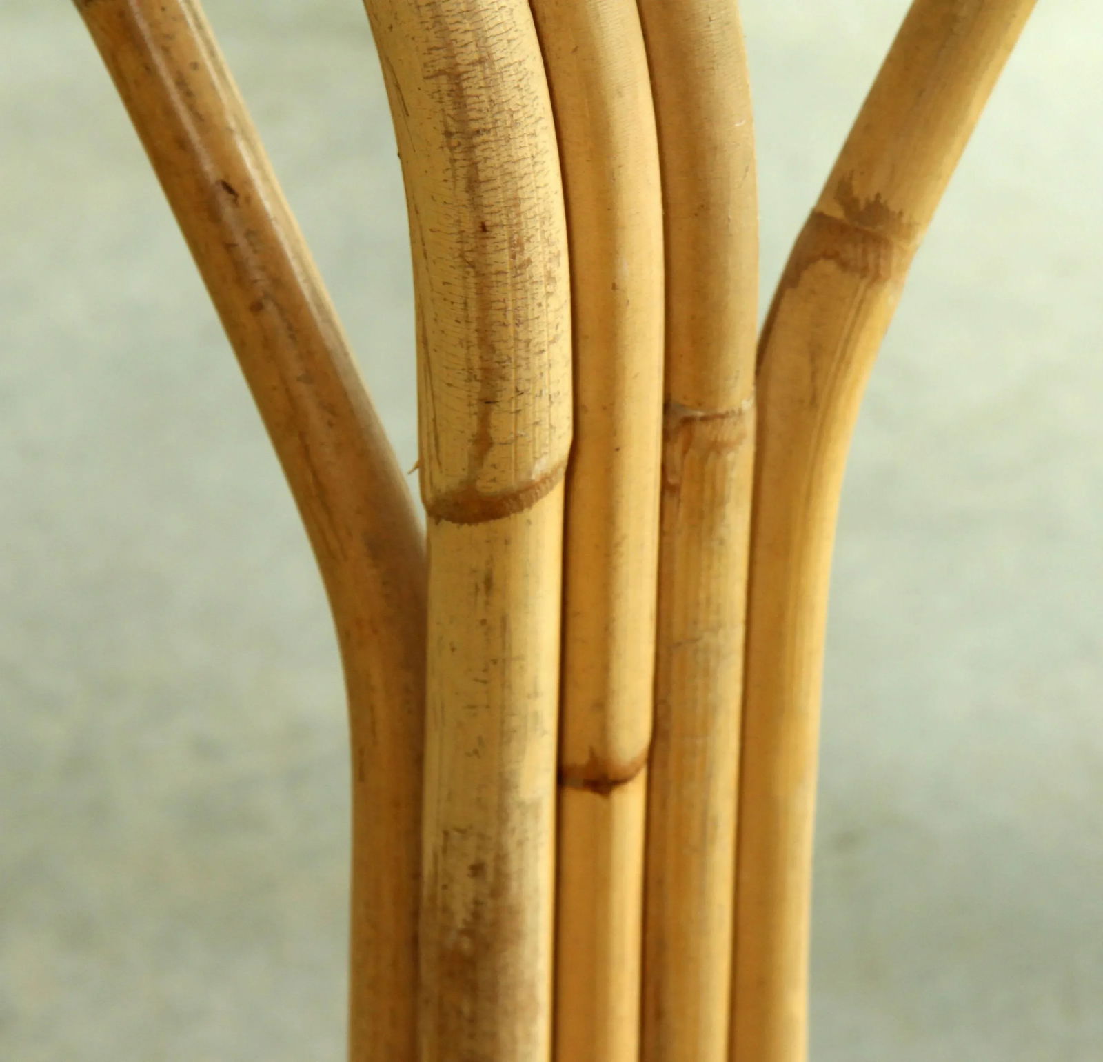 1970s Vintage Hollywood Regency Chinoiserie Bamboo Dining Table W/ Glass Top - 9