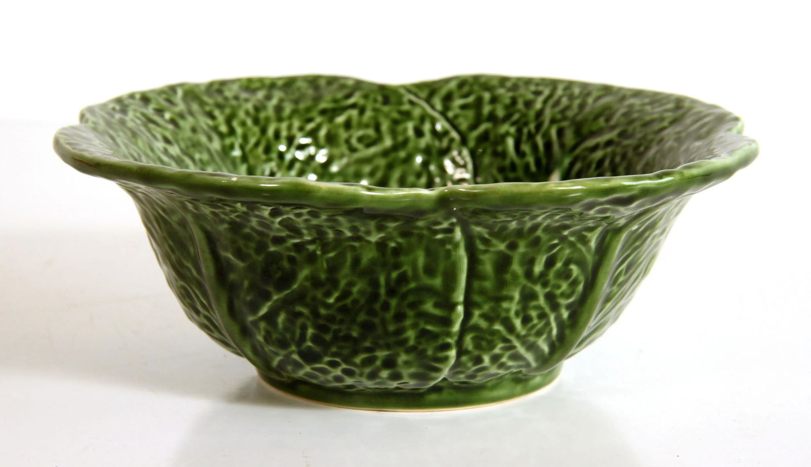 Vintage Trompe l'Oeil Cabbage Leaf Serving Bowl From Portugal Aka Cabbageware - 2