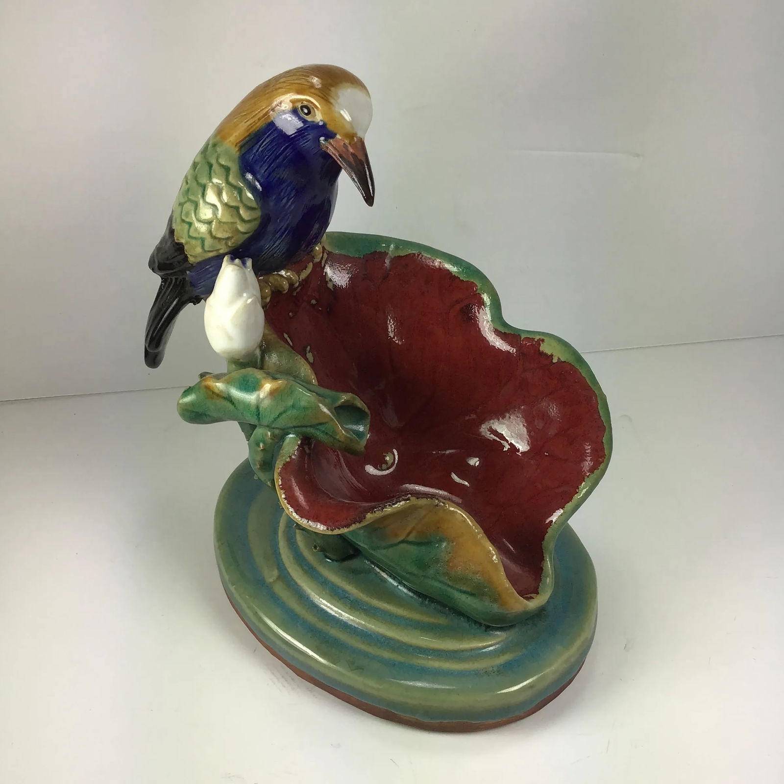 Majolica Victorian Bird Perched on Water Lily Fountain Ceramic Dish Bird on Leaf Blue Bird Parrot Wa - 10