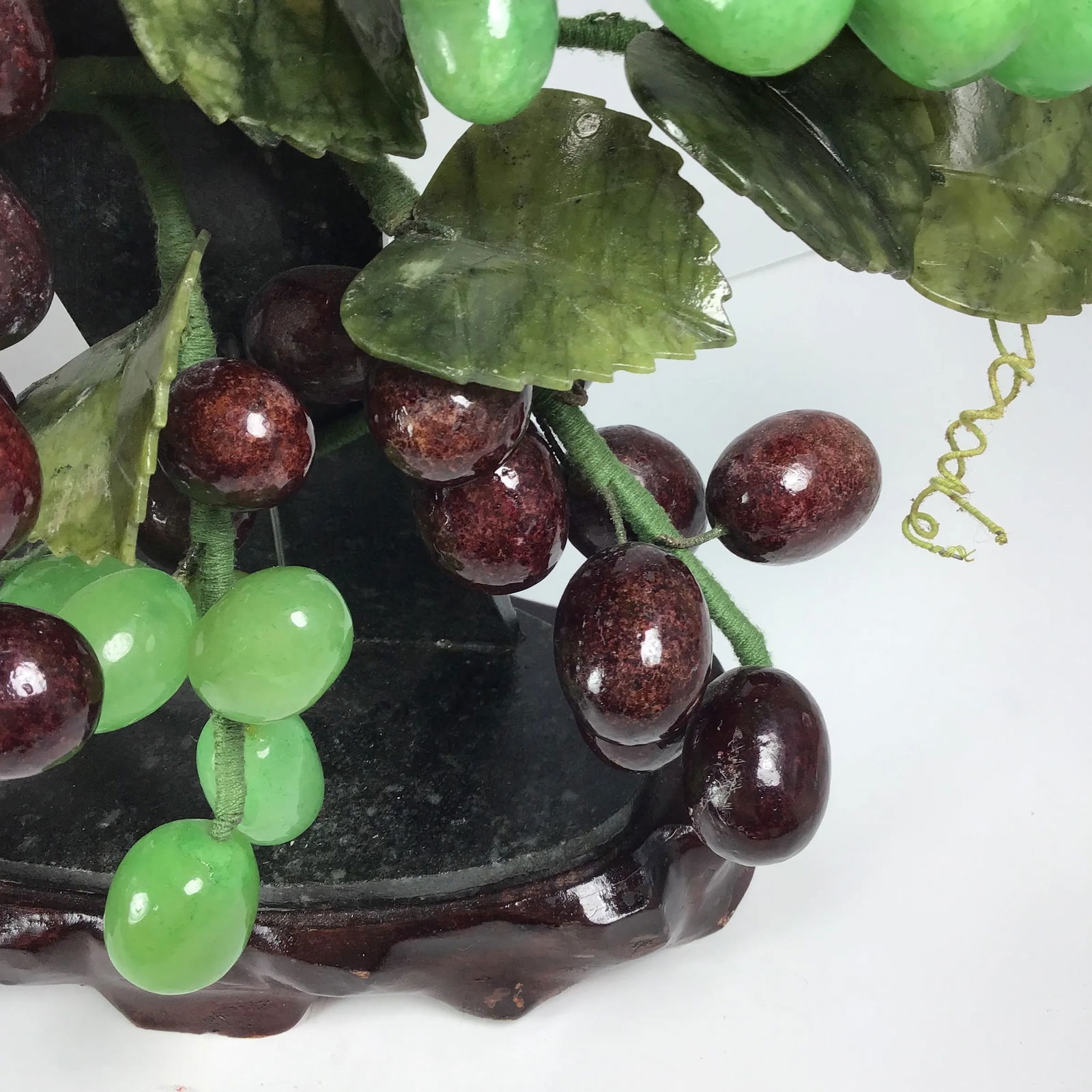 Asian Jade Stone Grape Bonsai Tree Mid 20th Century Chinese Oriental Asian Grape Bonsai Tree Vine Ja - 3