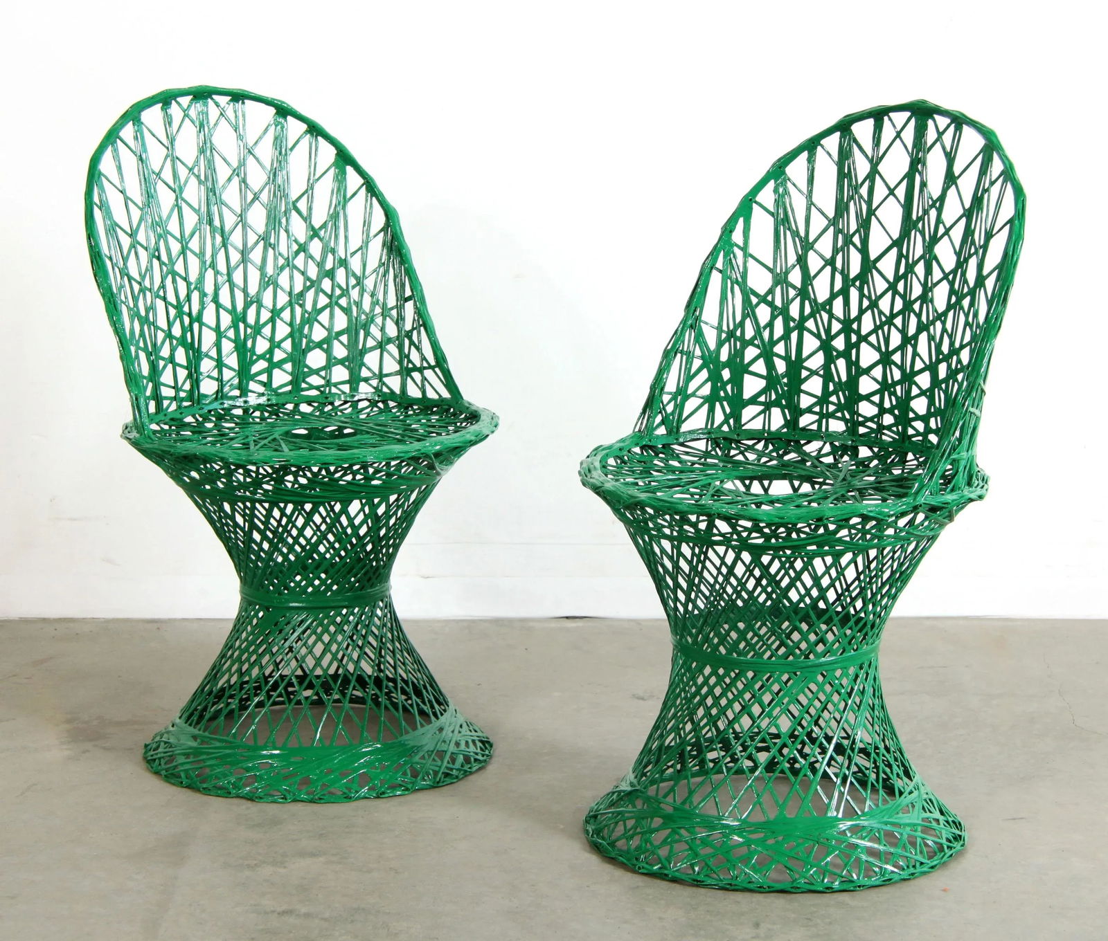 Vintage Mid Century Modern Russell Woodard Style Spun Fiberglass Childs Chairs - a Pair - 10