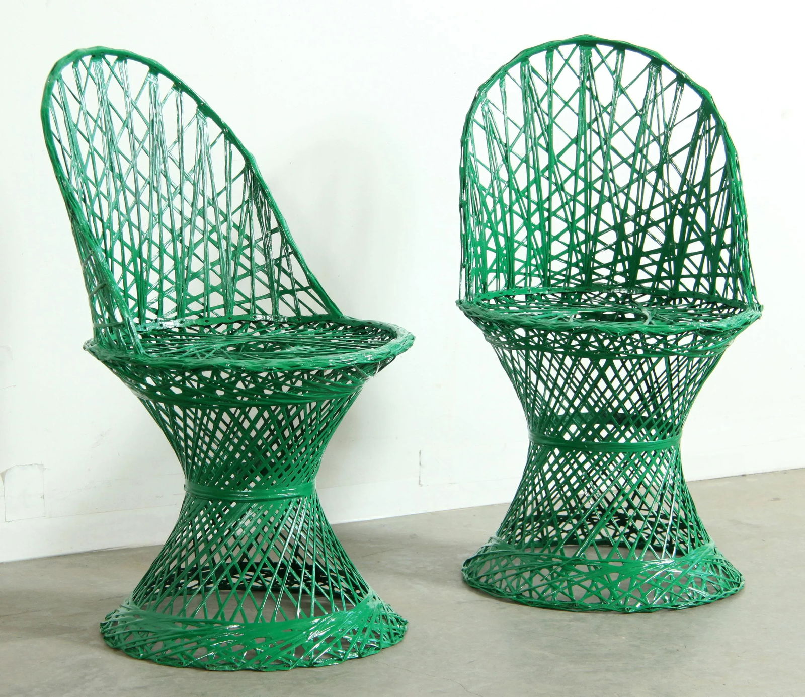 Vintage Mid Century Modern Russell Woodard Style Spun Fiberglass Childs Chairs - a Pair - 5