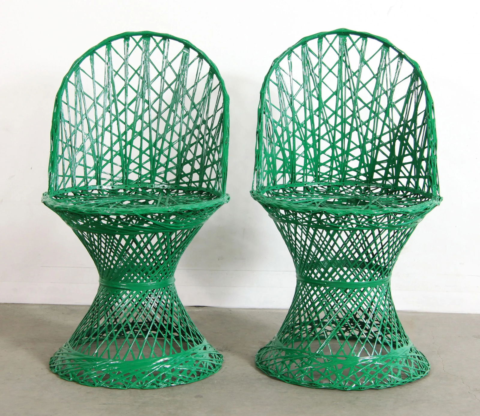 Vintage Mid Century Modern Russell Woodard Style Spun Fiberglass Childs Chairs - a Pair - 7