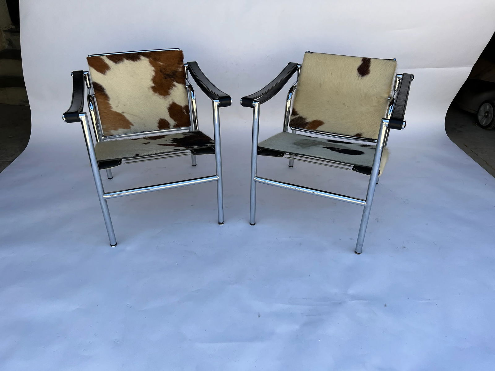 1970s Vintage Lc 1 Basculante Attribute to Le Corbusier - 2 - 9