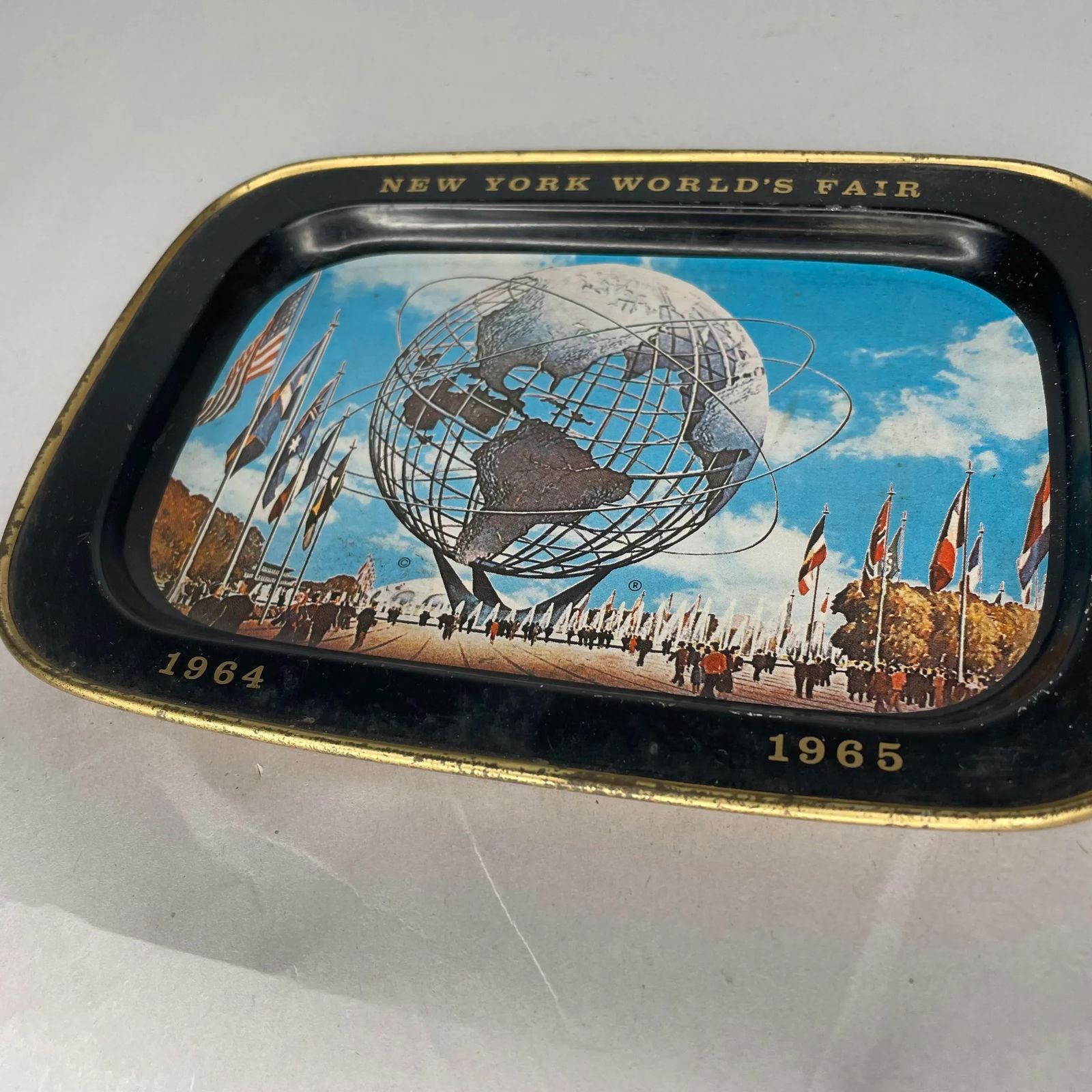 1960's New York World's Fair Small Tin Tray - 2