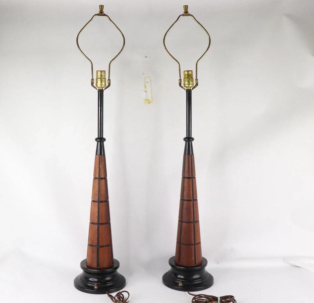 Vintage 1960s Mid-Century Modern Gruvwood Walnut Wood Metal Table Lamps - a Pair - 10