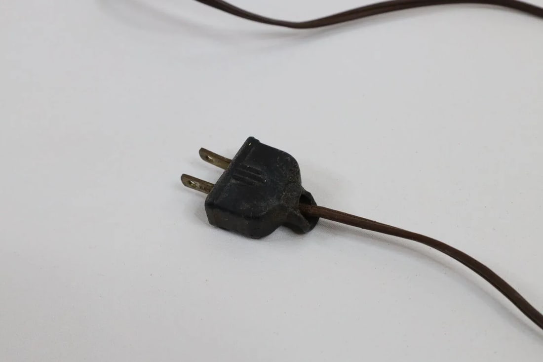 Antique 1910s Griswold No 1 Fruit & Lard Press Cast Iron Table Lamp Light Farmhouse - 9