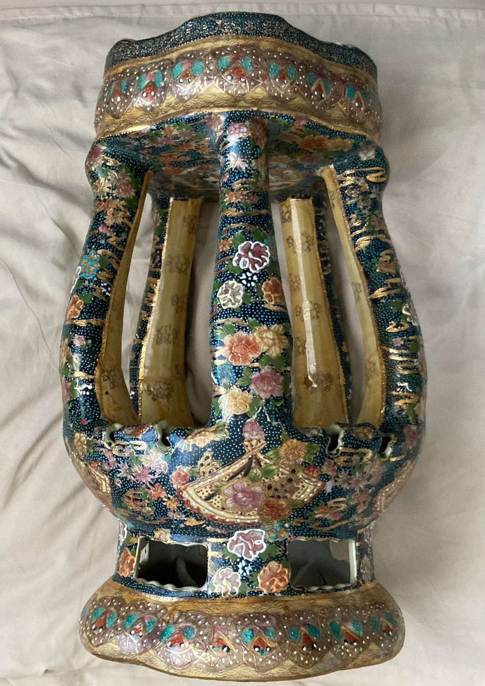 20th Century Japanese Satsuma Hand-Painted Accent Table or Garden Seat - 8