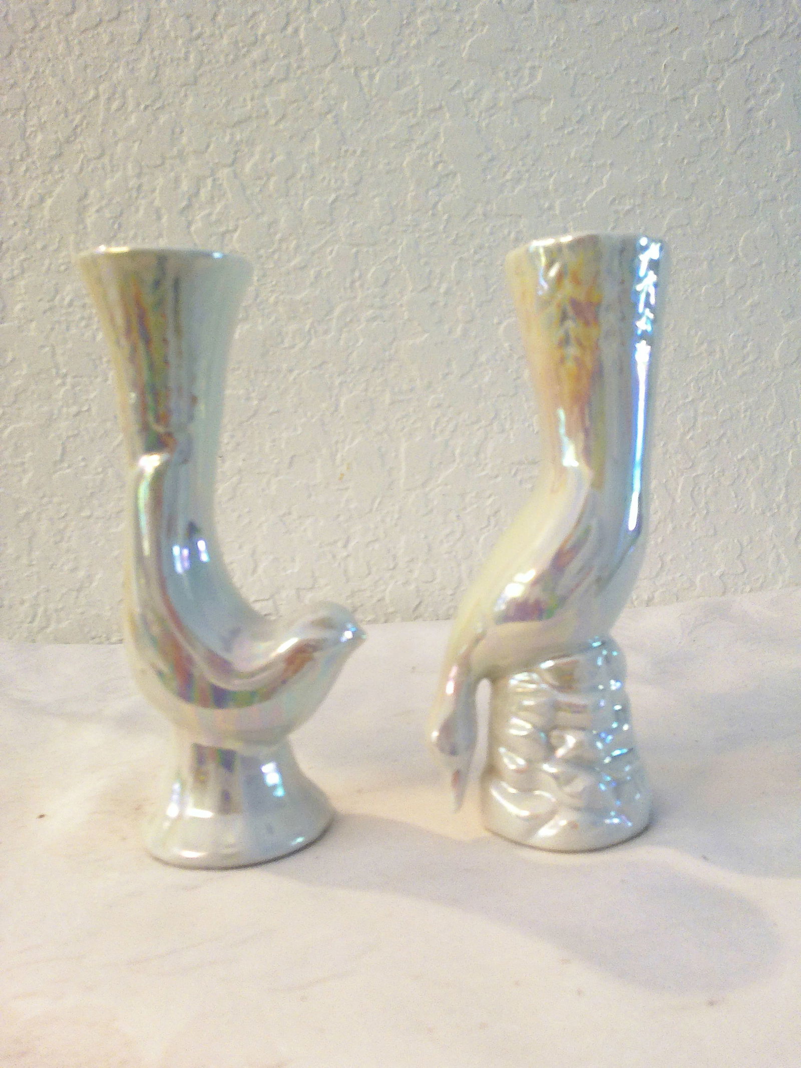 Mid-Century White Lusterware Porcelain Duck & Sparrow Vases, a Pair - 6