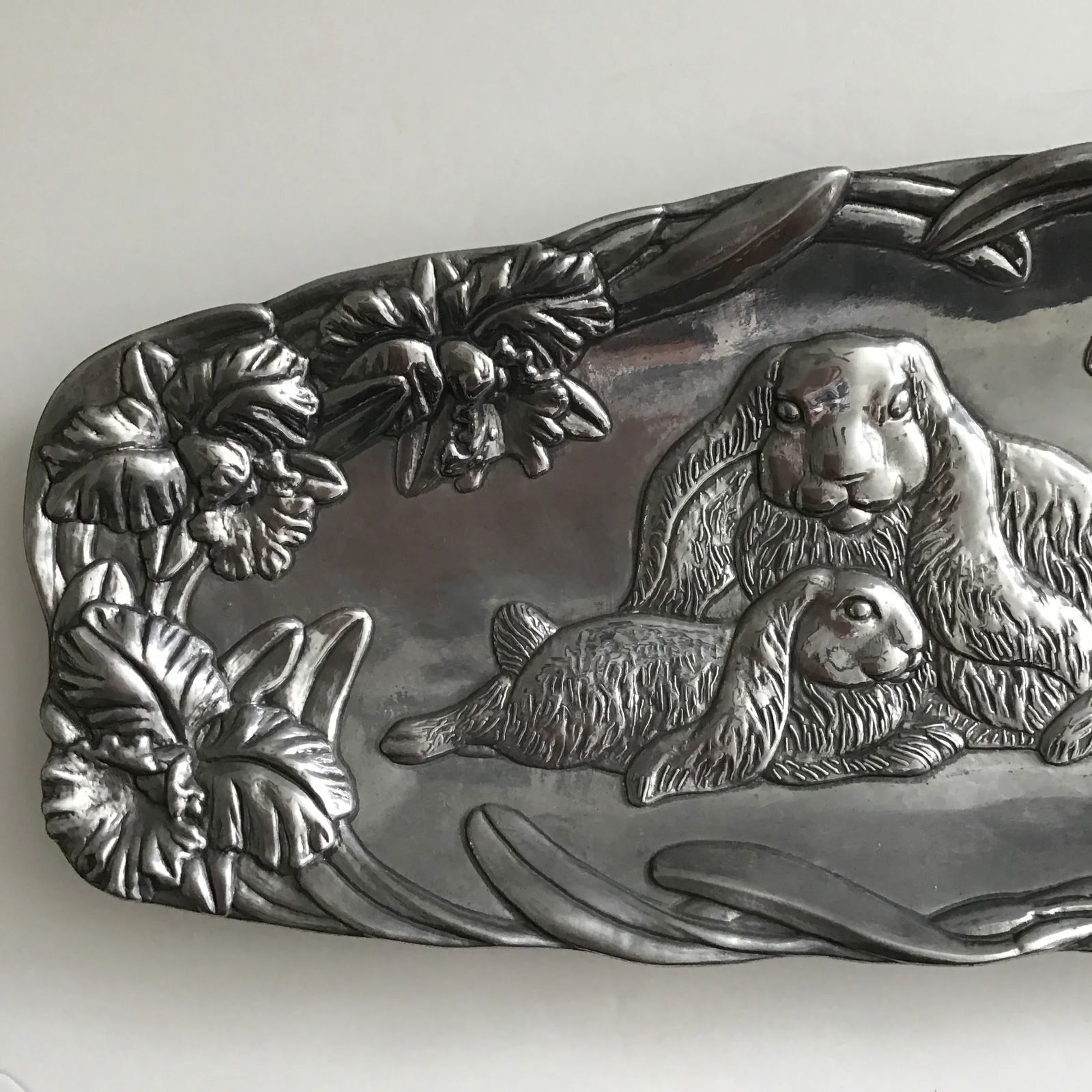 Arthur Court Easter Bunny Rabbits Vintage 1994 Three Bunnies Cast Aluminum Oblong Platter Tray - 2