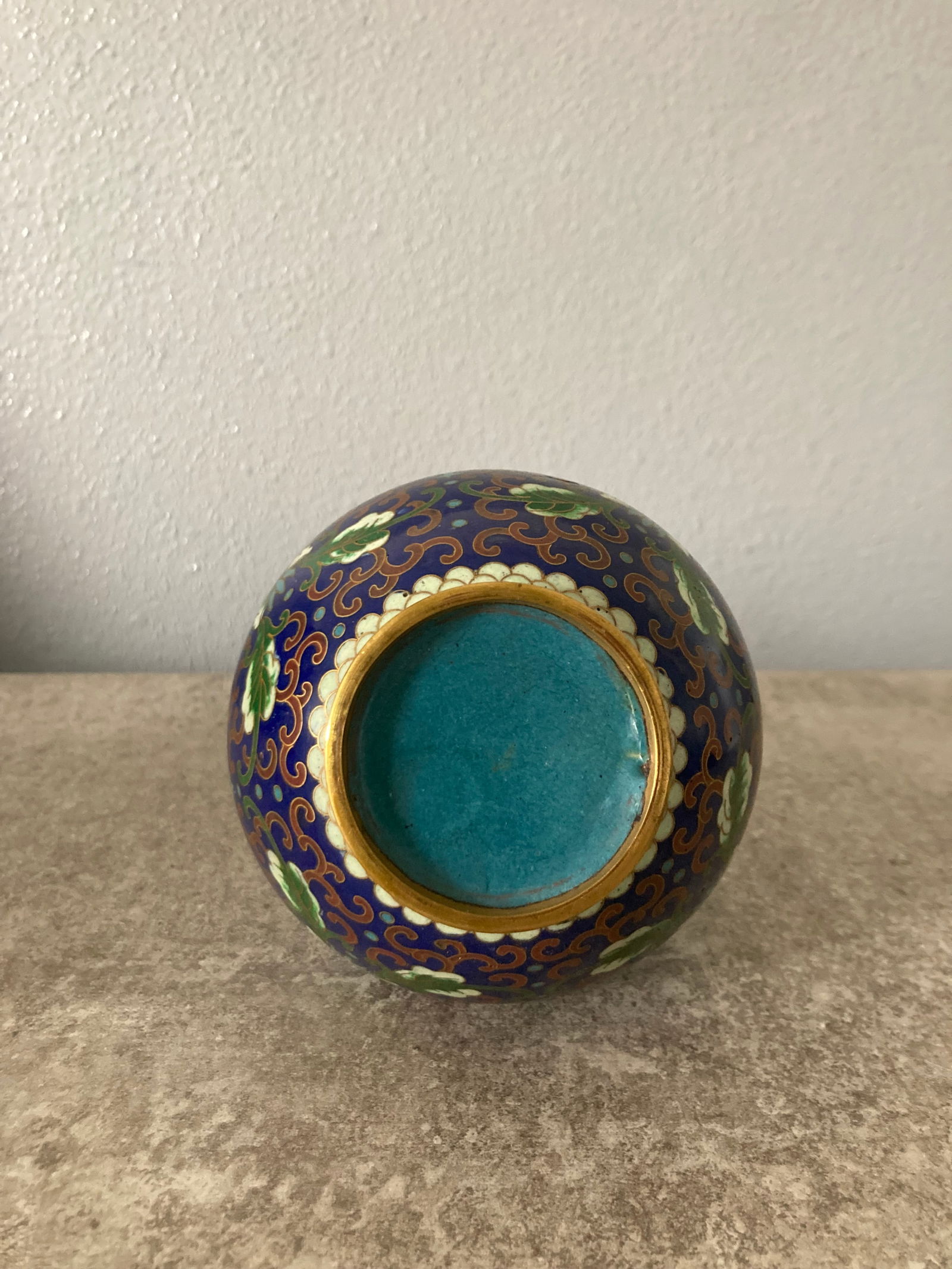 Set of Two Petite Mid 20th Century Chinese Cloisonné Bud Vases - 4