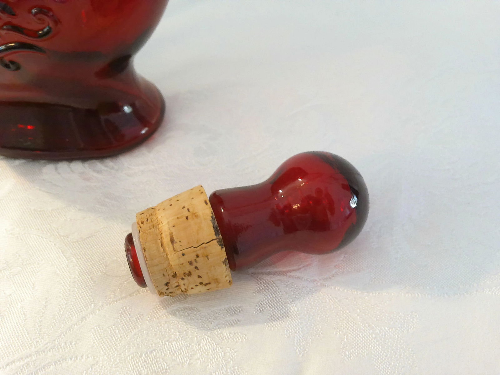 Vintage Ruby Red Americana Glass Decanter - 7