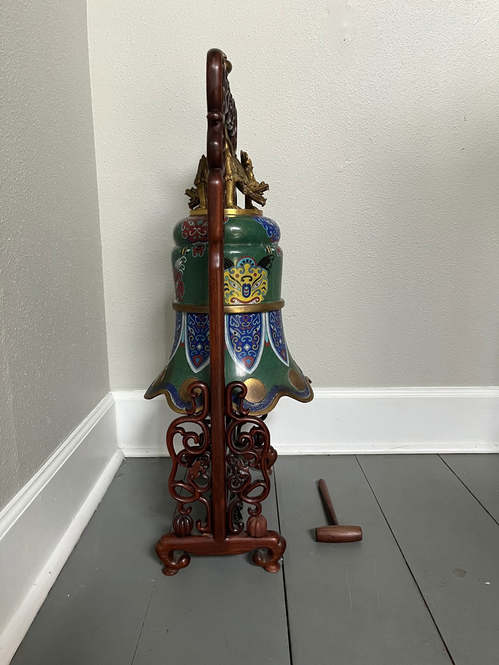C 1900 Large Chinese Cloisonné Enamel Bell With Stand - 7