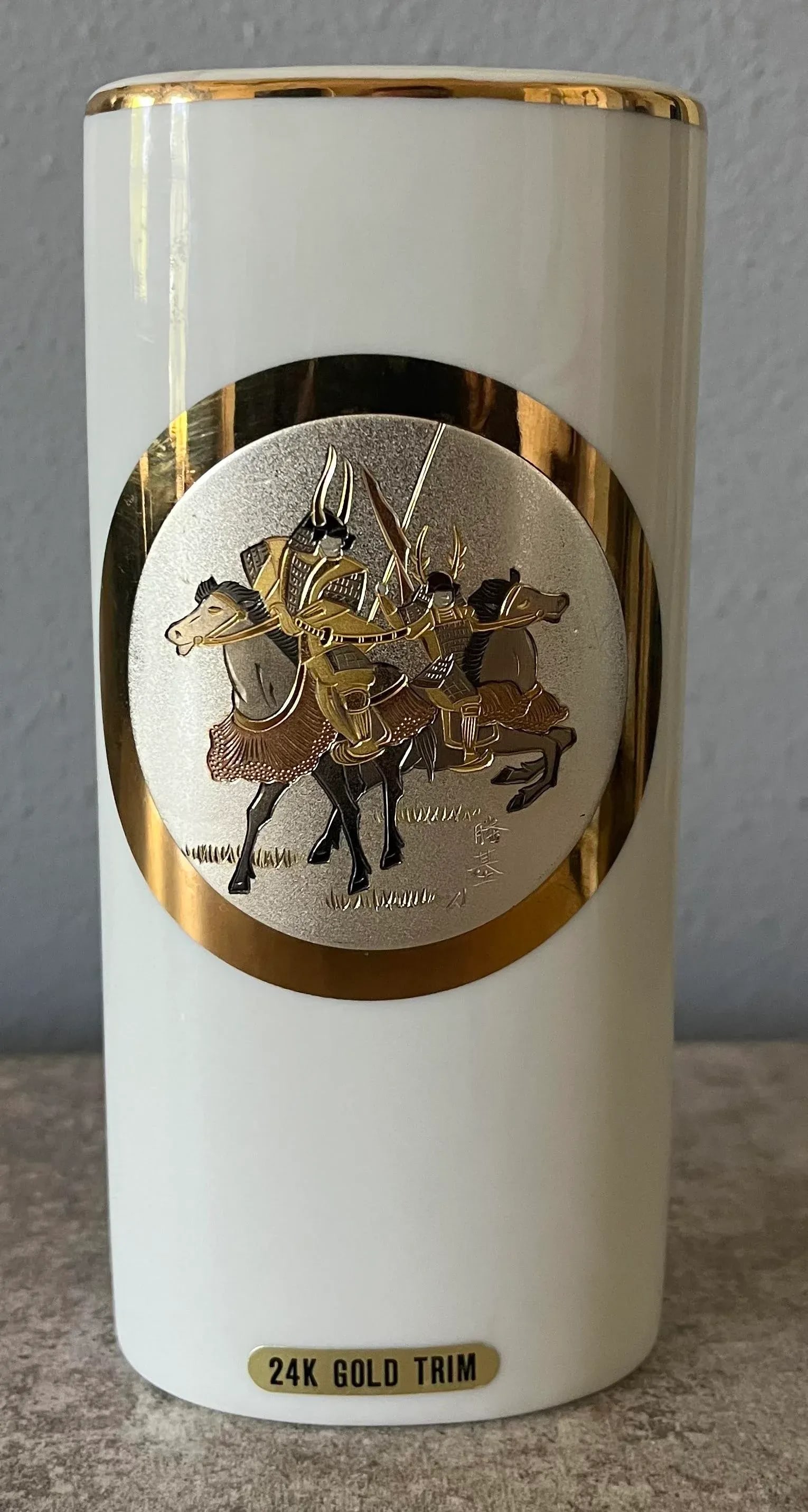 1950s Samurai Chokin Vase Accented With 24k Gold Trim - 5