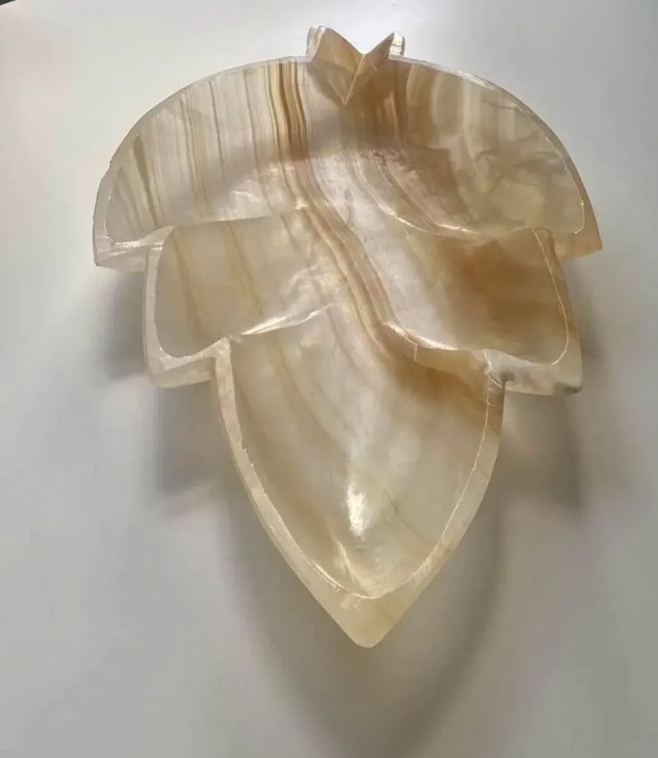 1950s Large Onyx Leaf Shaped Catchall- Italy - 10